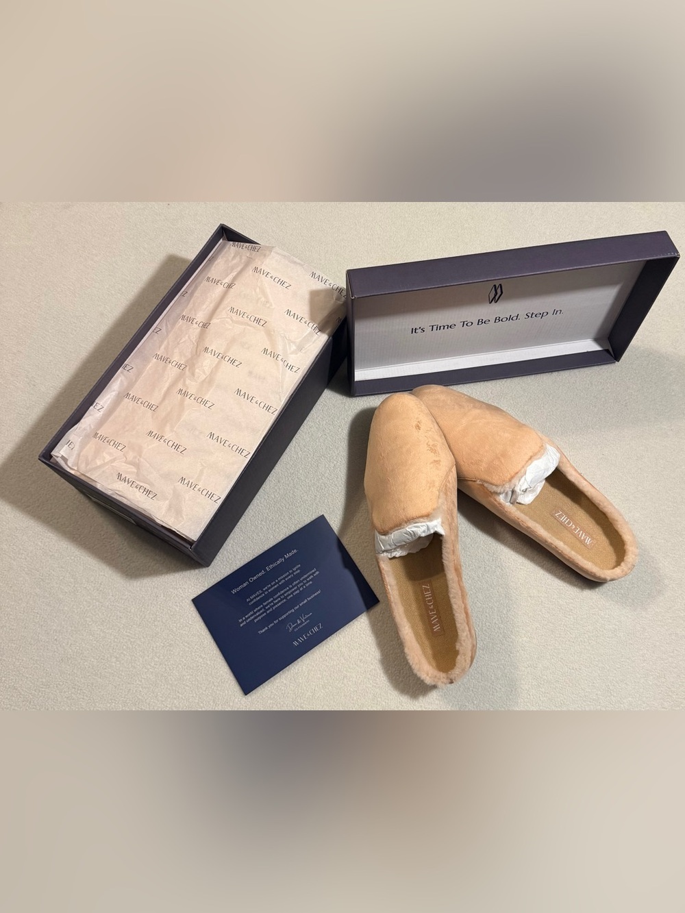 Mave & Chez - Maya Velvet - Peach Bellini - Suede-Look Slippers